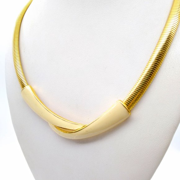 Neutral Chic Trifari Omega Necklace, Vintage Gold Tone Choker with Beige Enamel - Picture 2 of 4